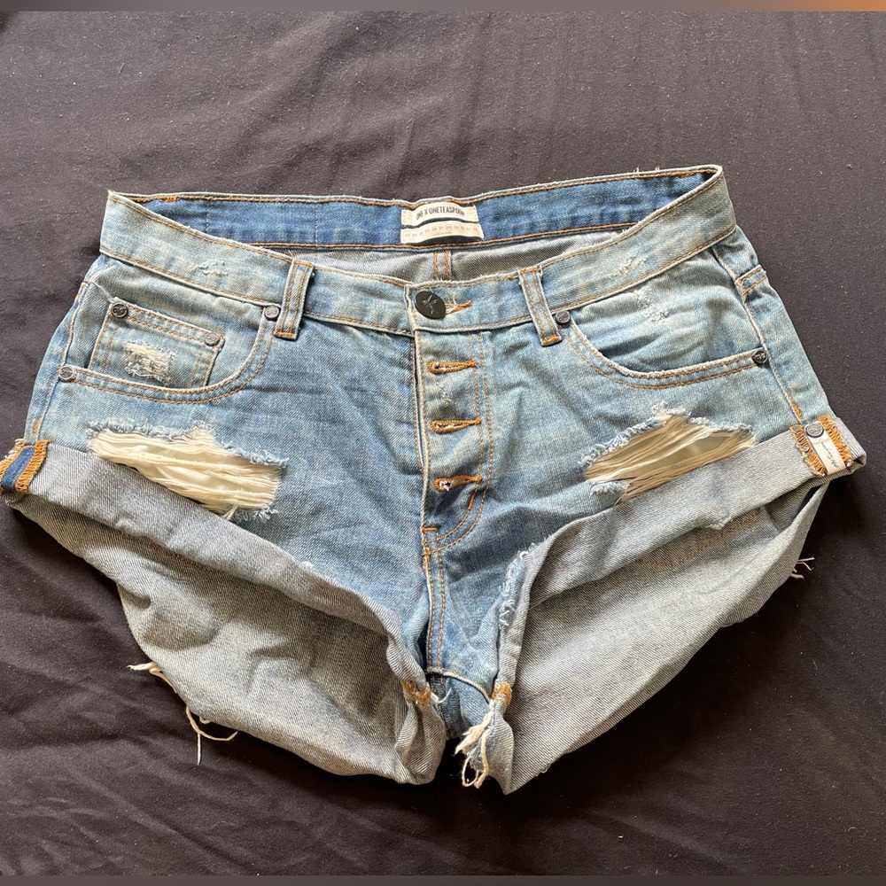 One Teaspoon Distressed Denim Shorts - Blue